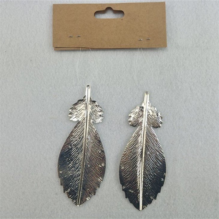 Metal Leaf Ornaments